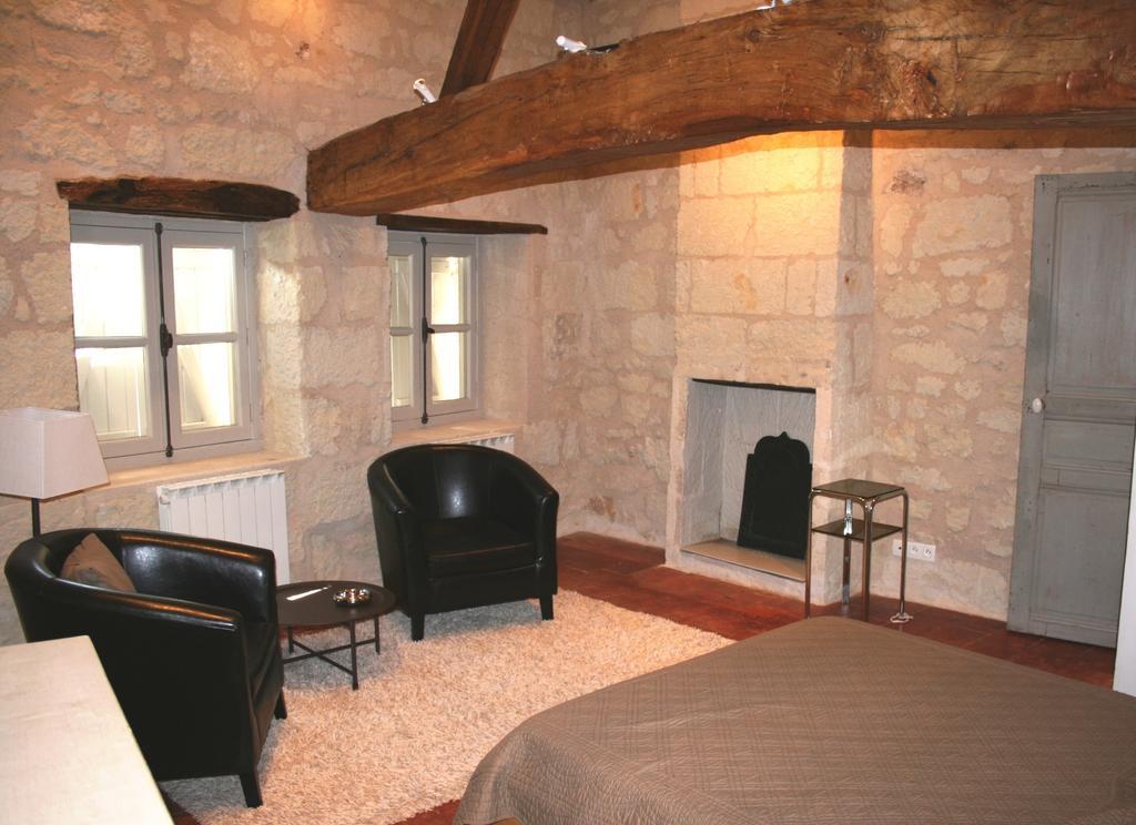 Gite Chateau De Chaintres Dampierre-sur-Loire 객실 사진